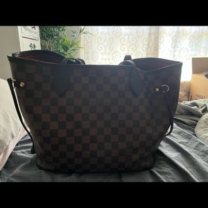 Louis Vuitton Tote Bag with the original box